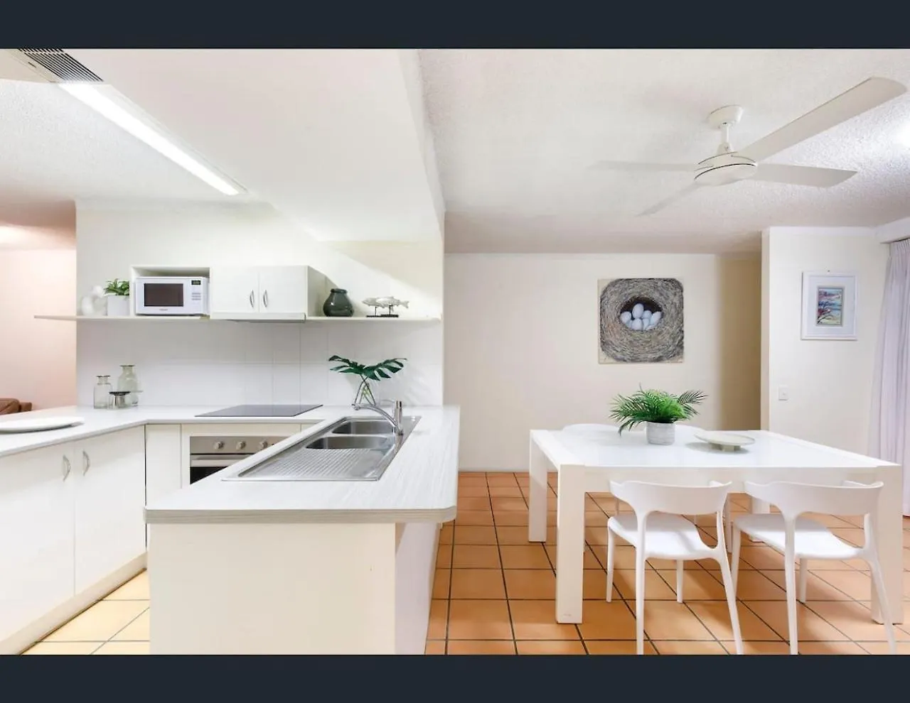 Opulent Noosa Hinterland Sunsets Apartment Noosa Heads